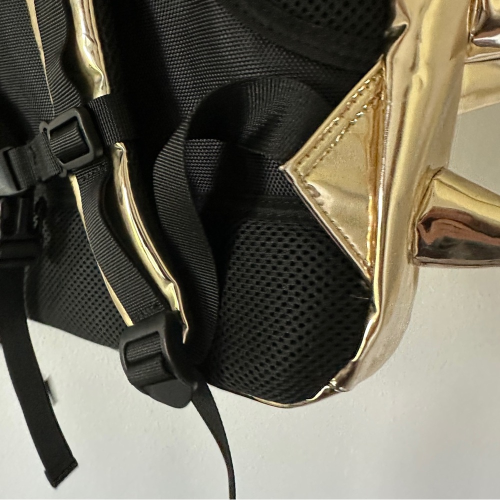 Mad Pax Spike - 24 Karat Back Pack - Picture 7 of 10